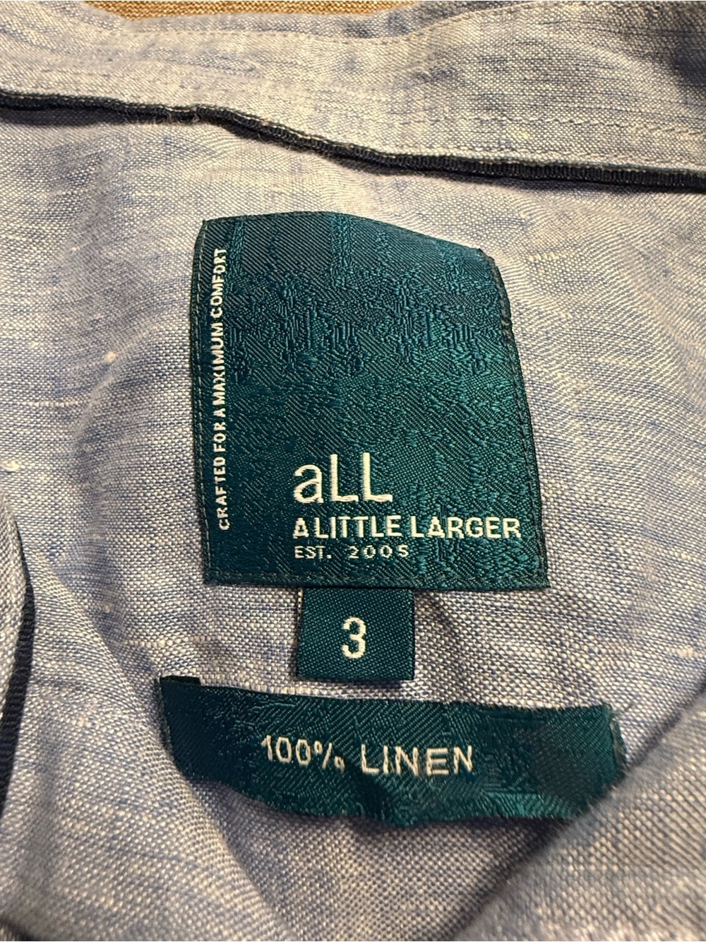 100% Linen Light Blue Button-Down Shirt - Picture 6 of 9